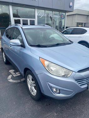 Aurora Blue 2013 Hyundai TUCSON GLS