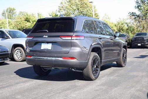 2024 Jeep Grand Cherokee Laredo