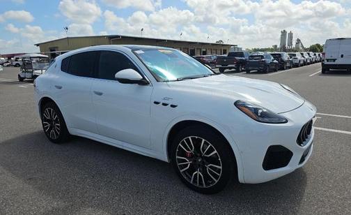 Bianco 2023 Maserati Grecale GT