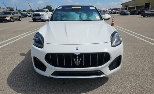 Bianco 2023 Maserati Grecale GT