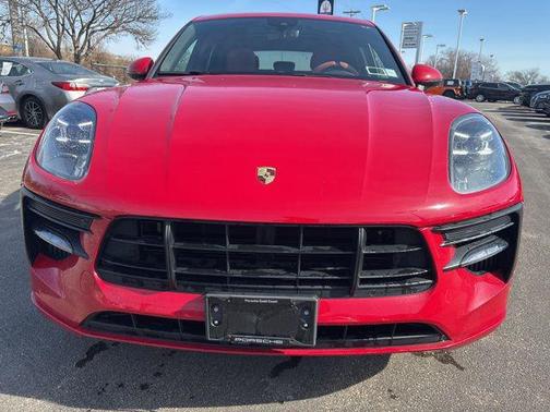 2020 Porsche Macan S