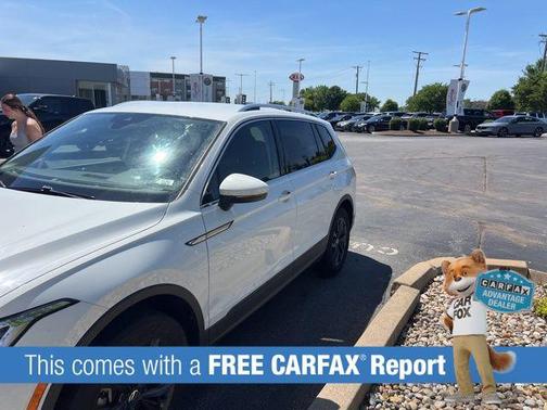 White 2022 Volkswagen Tiguan 2.0T SE