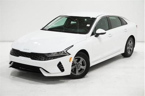 2022 Kia K5 LXS