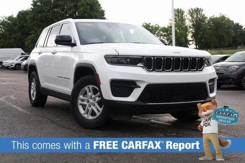 2023 Jeep Grand Cherokee Laredo