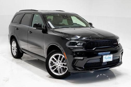 DB Black Crystal Clearcoat 2023 Dodge Durango GT Plus