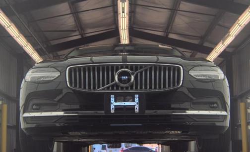 2023 Volvo S90 B6 Plus