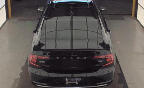 2023 Volvo S90 B6 Plus