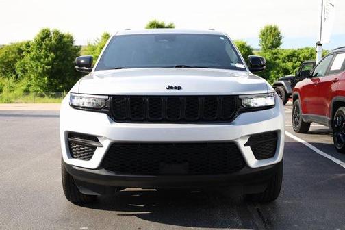 2024 Jeep Grand Cherokee Altitude