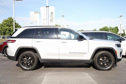 2024 Jeep Grand Cherokee Altitude