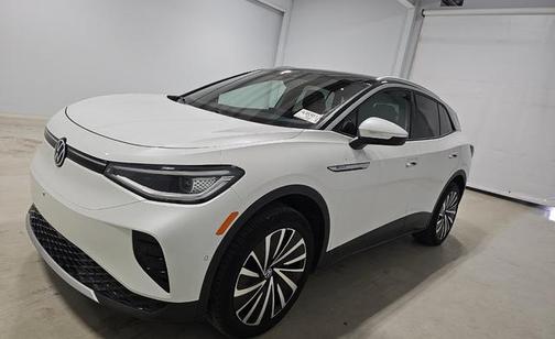 Opal White Pearl 2023 Volkswagen ID.4 Pro S Plus