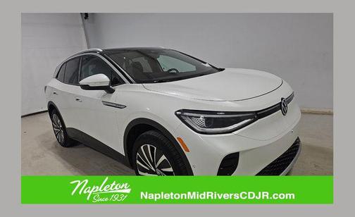Opal White Pearl 2023 Volkswagen ID.4 Pro S Plus