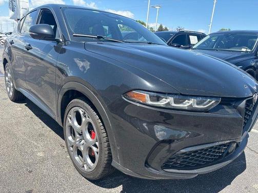 Alfa Black 2024 Alfa Romeo Tonale Veloce EAWD