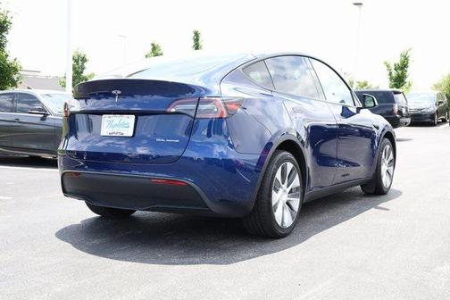 2021 Tesla Model Y Long Range Dual Motor All-Wheel Drive