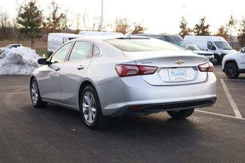 2022 Chevrolet Malibu FWD LT