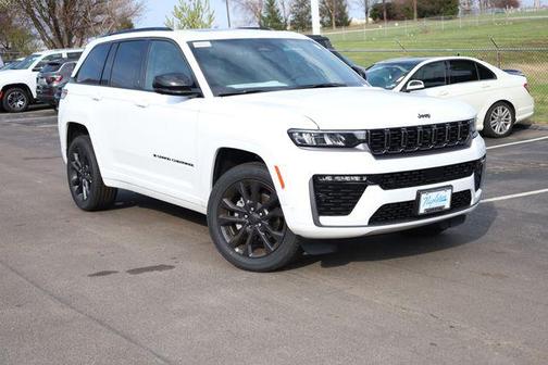 Bright White Clearcoat 2026 Jeep Grand Cherokee Limited