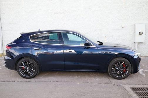 2022 Maserati Levante Modena