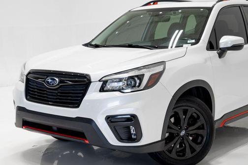 Crystal White Pearl 2019 Subaru Forester Sport
