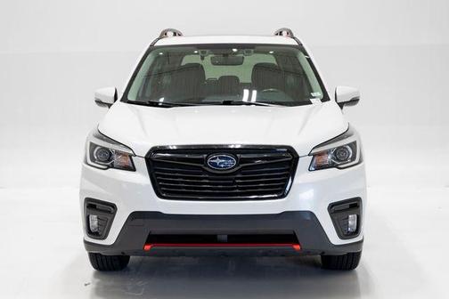 Crystal White Pearl 2019 Subaru Forester Sport