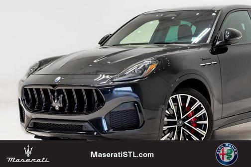 Nero Tempesta Metallic 2023 Maserati Grecale Modena