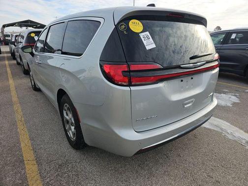 2024 Chrysler Pacifica Limited
