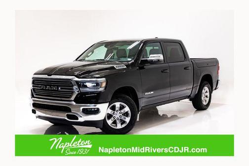 Diamond Black Crystal Pearlcoat 2023 RAM 1500 Laramie