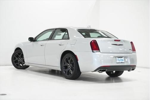 2023 Chrysler 300 S