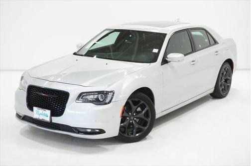 2023 Chrysler 300 S