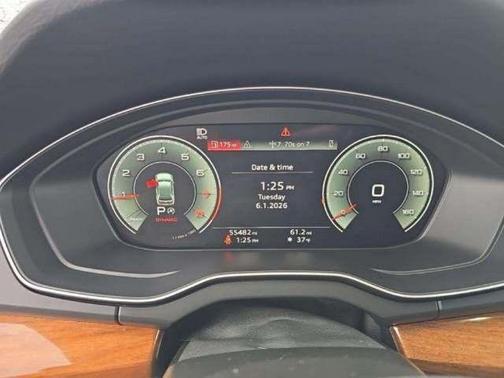 2023 Audi Q5 45 S line Premium Plus