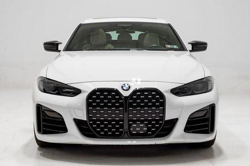 Alpine White 2024 BMW M440 i xDrive