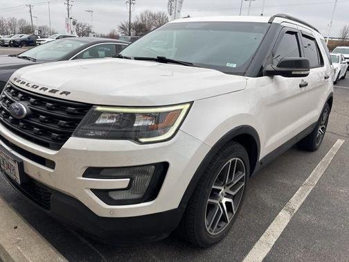 2017 Ford Explorer sport