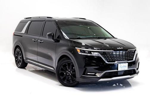 Aurora Black Pearl 2024 Kia Carnival SX