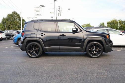 2017 Jeep Renegade Altitude