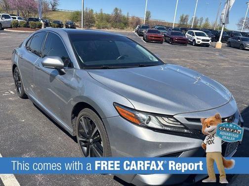 Celestial Silver Metallic 2018 Toyota Camry XSE