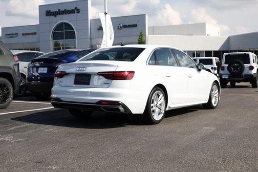 2023 Audi A4 45 S line Premium Plus
