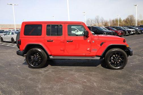 2025 Jeep Wrangler 4xe Sahara