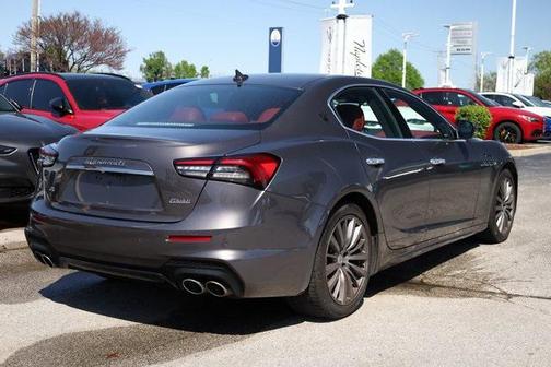 2022 Maserati Ghibli Modena Q4