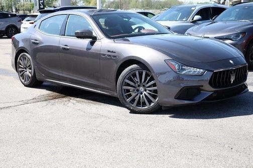 2022 Maserati Ghibli Modena Q4