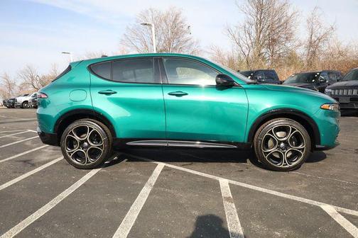 2025 Alfa Romeo Tonale Intensa AWD