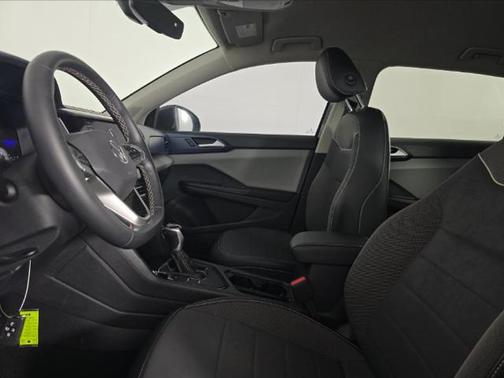 Platinum Gray Metallic 2023 Volkswagen Taos 1.5T SE