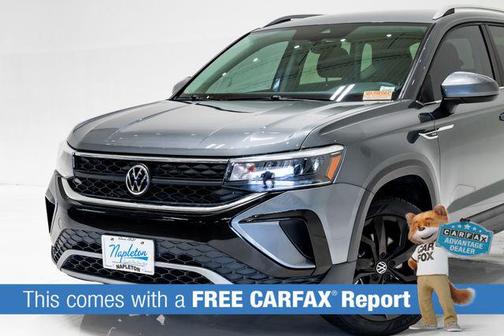 Platinum Gray Metallic 2023 Volkswagen Taos 1.5T SE