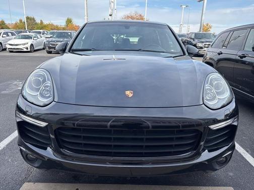 2018 Porsche Cayenne Platinum Edition