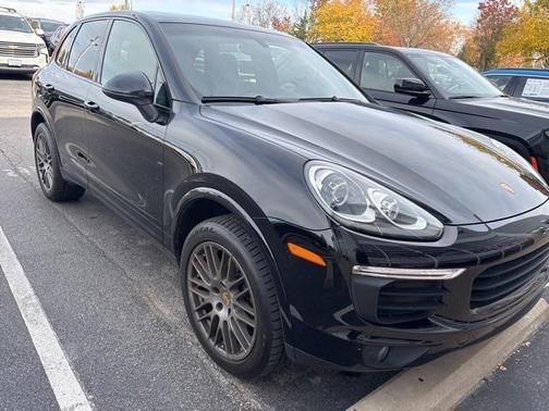 2018 Porsche Cayenne Platinum Edition