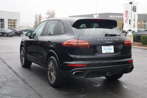 2018 Porsche Cayenne Platinum Edition