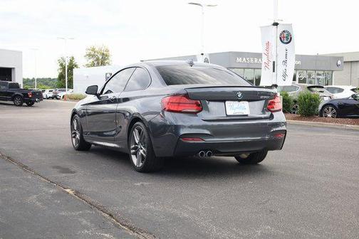 2019 BMW 230 230i