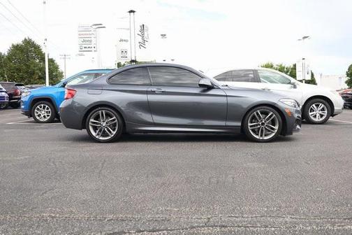 2019 BMW 230 230i