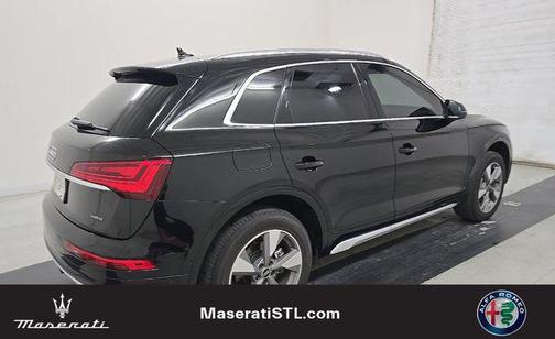 2023 Audi Q5 40 Premium Plus