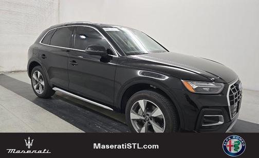 2023 Audi Q5 40 Premium Plus