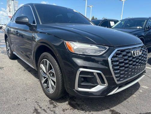 Mythos Black Metallic 2022 Audi Q5 45 S line Premium Plus