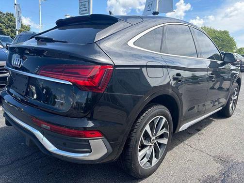 Mythos Black Metallic 2022 Audi Q5 45 S line Premium Plus