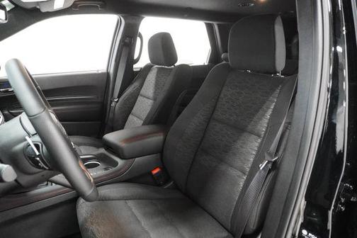 DB Black Clearcoat 2026 Dodge Durango GT HEMI V8